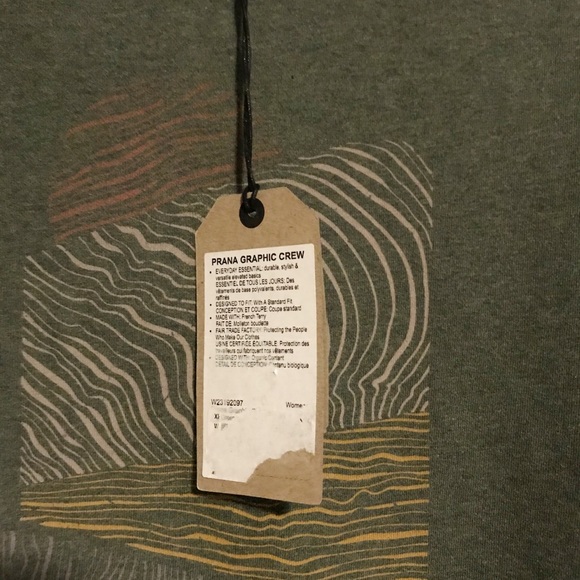 Prana Women’s Graphic Crew Sweatshirt - Picture 9 of 9